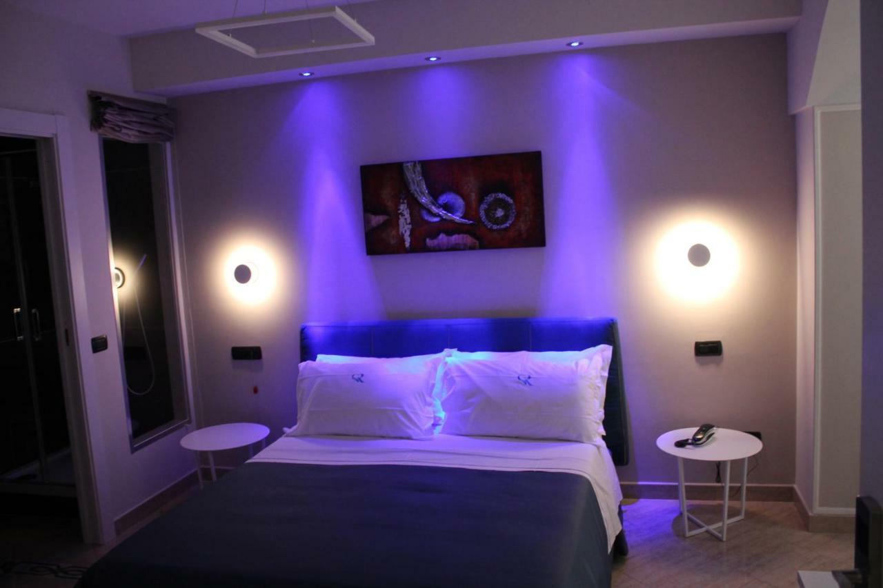Sonevi Rooms Неаполь Екстер'єр фото