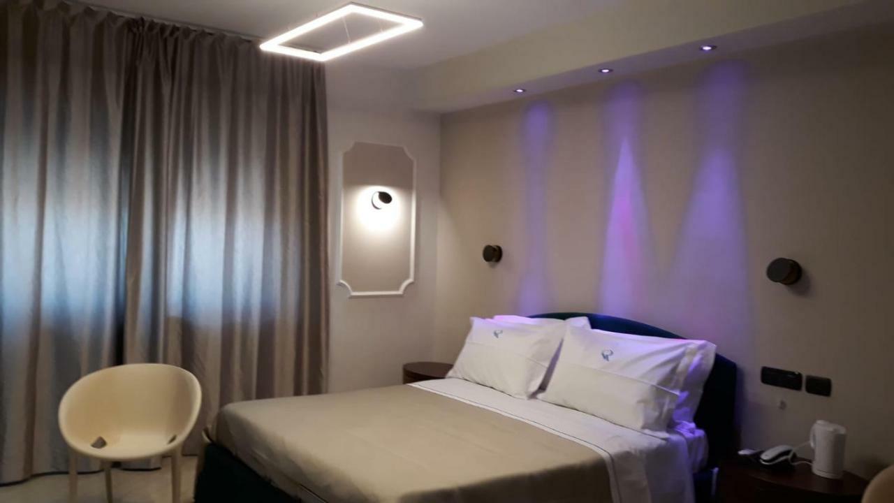 Sonevi Rooms Неаполь Екстер'єр фото